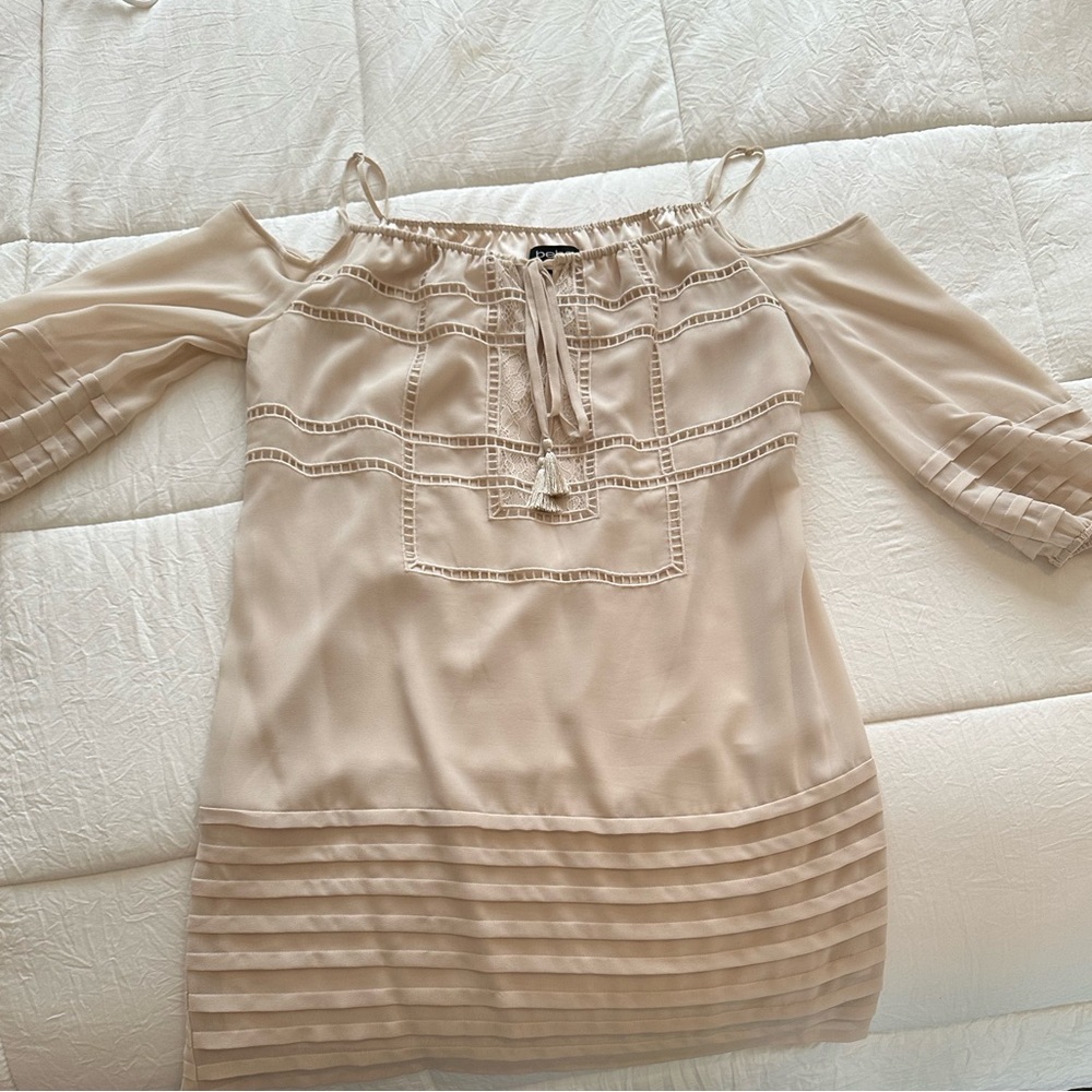 Bebe Dress - Picture 6 of 7